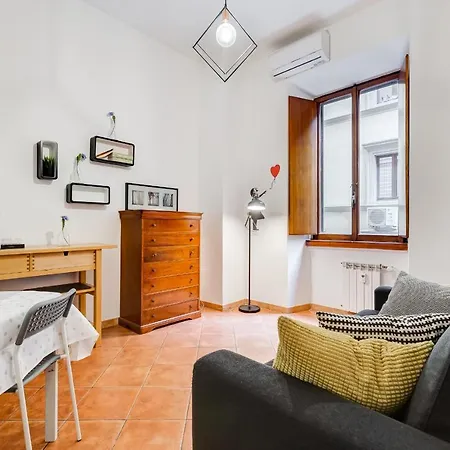 Apartman Studio Minutes Away From Coliseum Róma